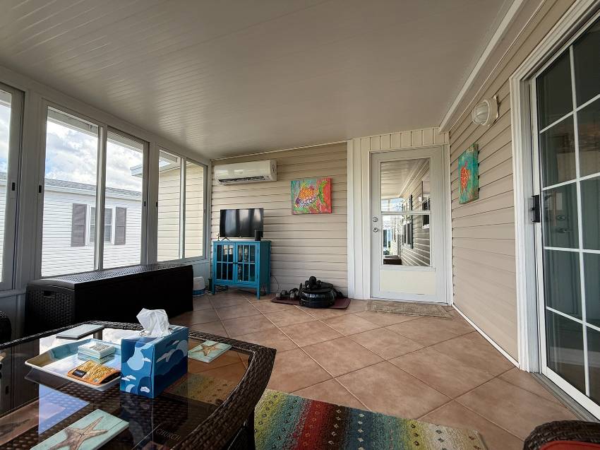 213 Hibiscus Way a Parrish, FL Mobile or Manufactured Home for Sale