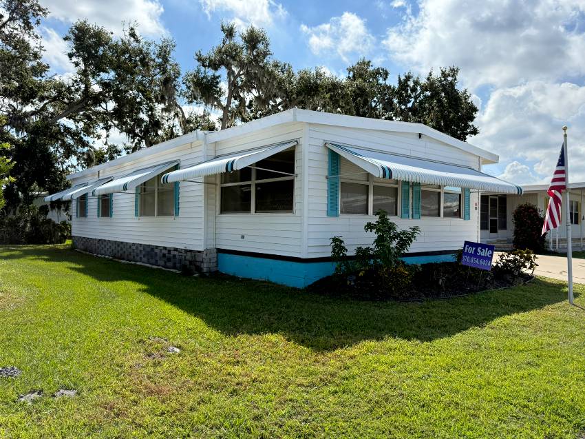 401 Peppertree Lane a Ellenton, FL Mobile or Manufactured Home for Sale