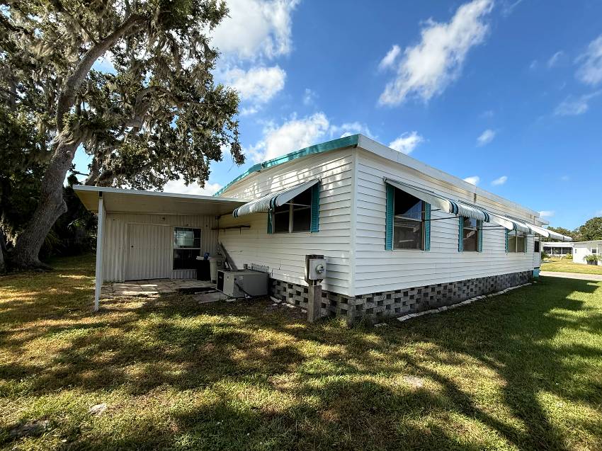 401 Peppertree Lane a Ellenton, FL Mobile or Manufactured Home for Sale