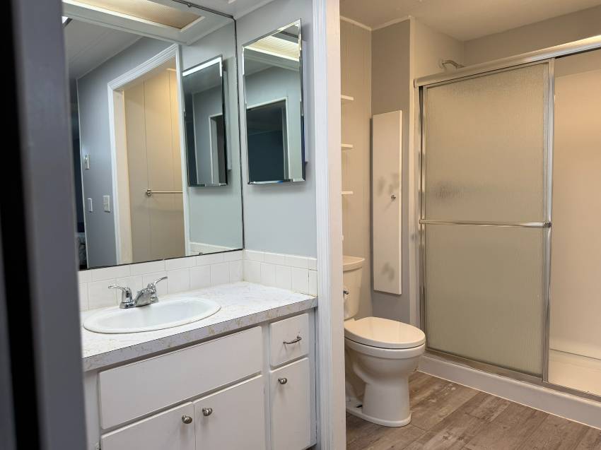401 Peppertree Lane a Ellenton, FL Mobile or Manufactured Home for Sale