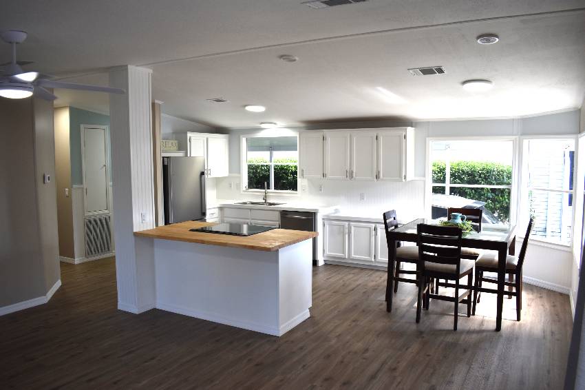 339 Lake Huron Dr a Mulberry, FL Mobile or Manufactured Home for Sale