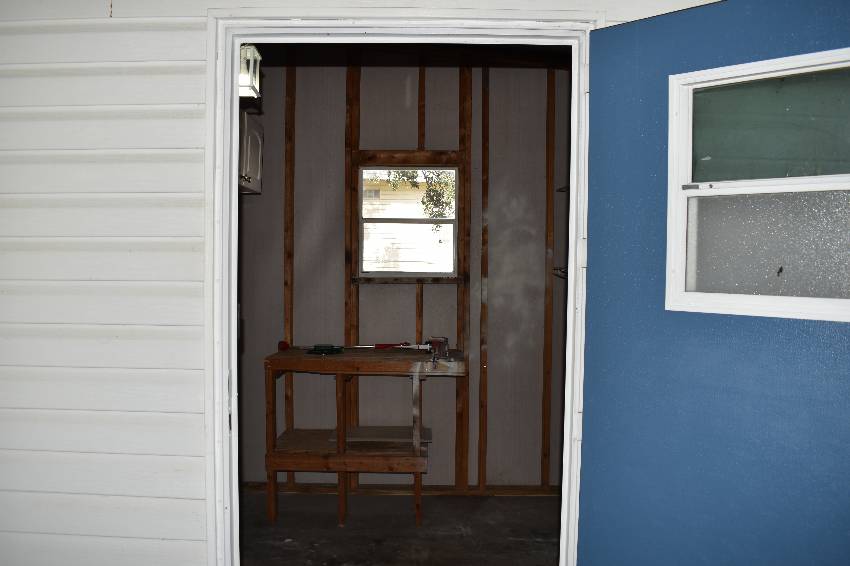 339 Lake Huron Dr a Mulberry, FL Mobile or Manufactured Home for Sale