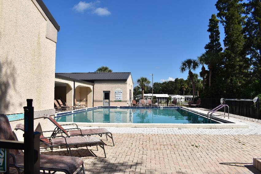 339 Lake Huron Dr a Mulberry, FL Mobile or Manufactured Home for Sale