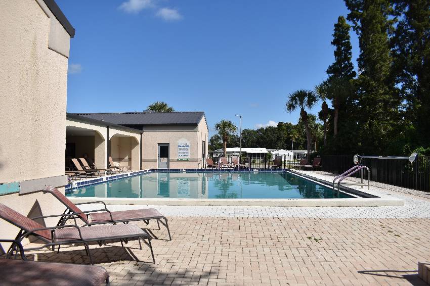 339 Lake Huron Dr a Mulberry, FL Mobile or Manufactured Home for Sale