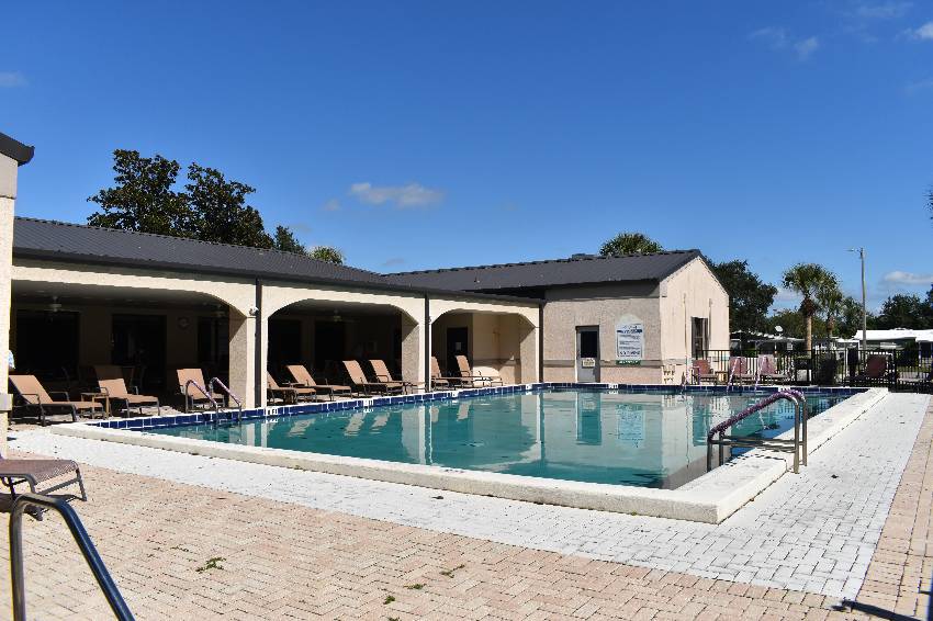 339 Lake Huron Dr a Mulberry, FL Mobile or Manufactured Home for Sale