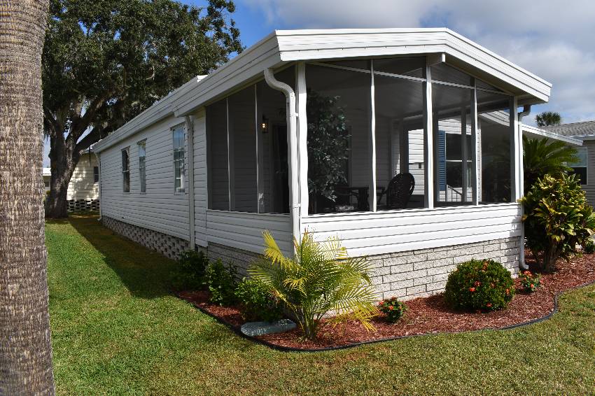 339 Lake Huron Dr a Mulberry, FL Mobile or Manufactured Home for Sale