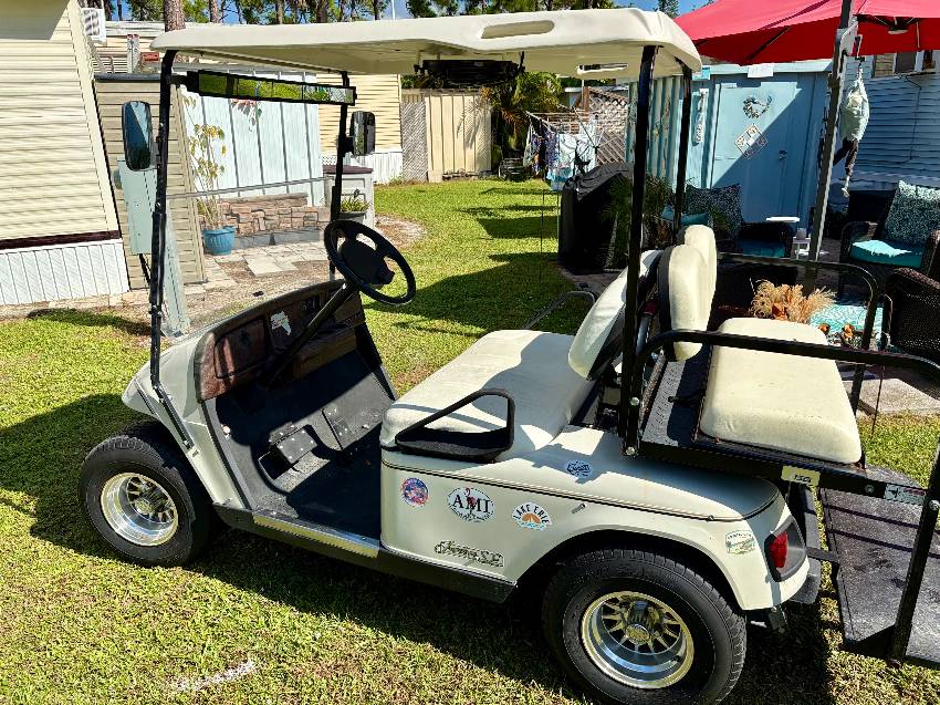 1300 N. River Rd, Lot E32 a Venice, FL Mobile or Manufactured Home for Sale