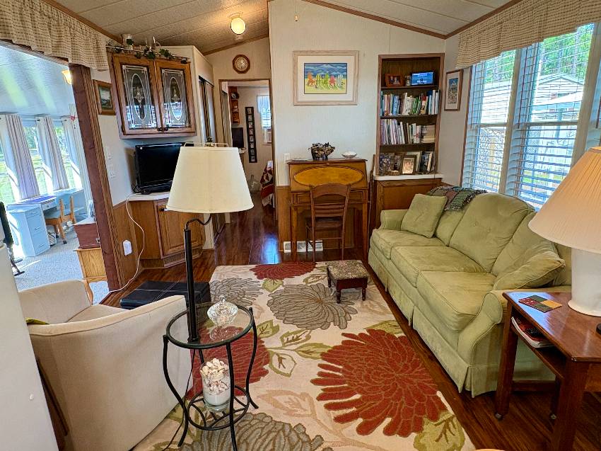 1300 N. River Rd, Lot E32 a Venice, FL Mobile or Manufactured Home for Sale