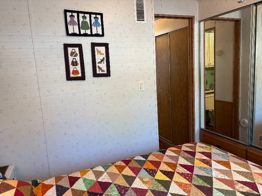 1300 N. River Rd, Lot E32 a Venice, FL Mobile or Manufactured Home for Sale