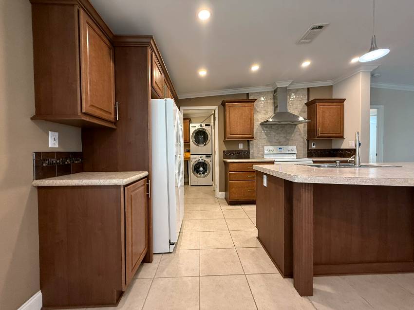 210 Holland St a Ellenton, FL Mobile or Manufactured Home for Sale