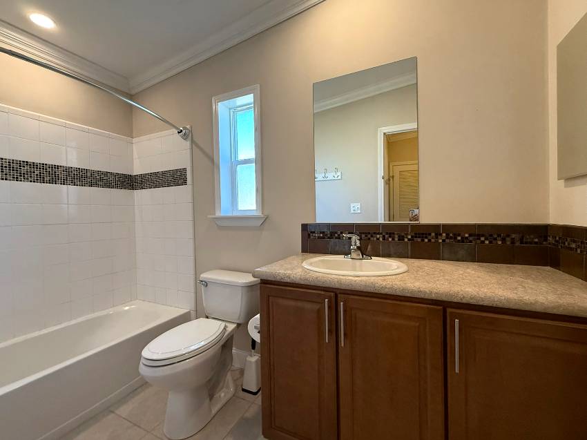 210 Holland St a Ellenton, FL Mobile or Manufactured Home for Sale