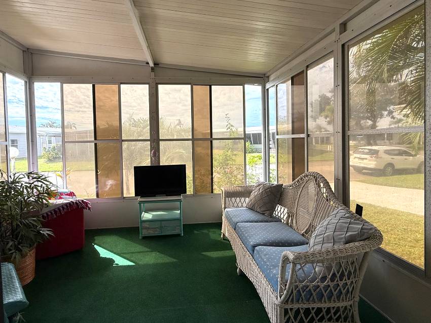 3904 Sunset Circle a Ellenton, FL Mobile or Manufactured Home for Sale