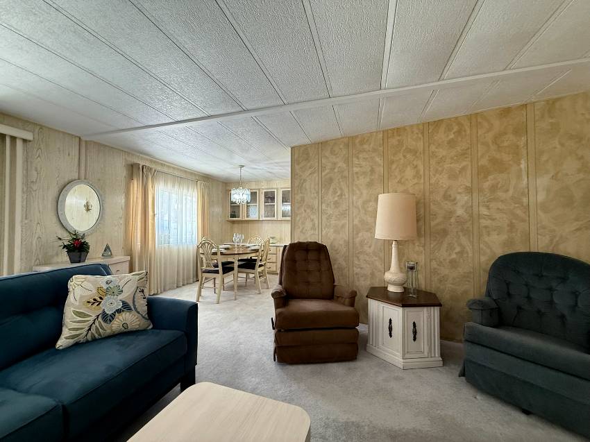 42 East Road a Palmetto, FL Mobile or Manufactured Home for Sale