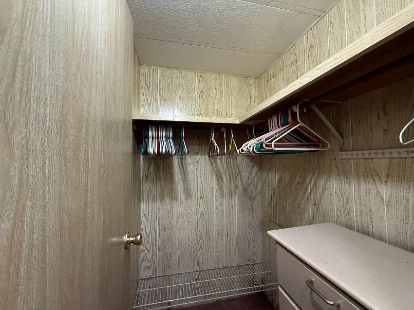 42 East Road a Palmetto, FL Mobile or Manufactured Home for Sale