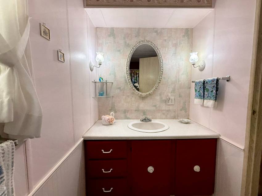 42 East Road a Palmetto, FL Mobile or Manufactured Home for Sale