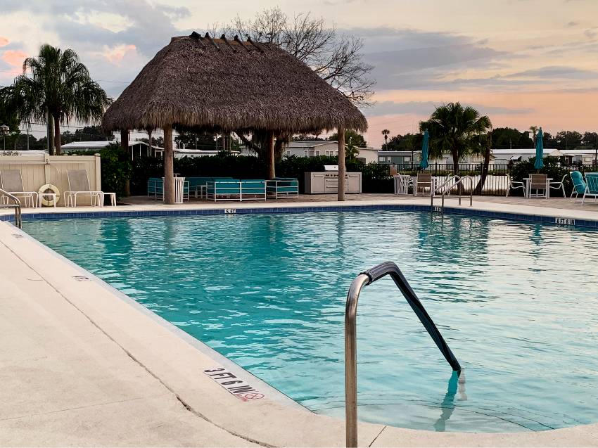 42 East Road a Palmetto, FL Mobile or Manufactured Home for Sale