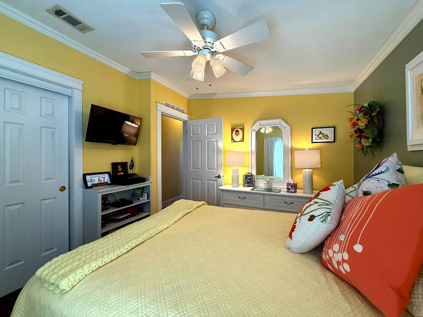 104 Heather Lane a Parrish, FL Mobile or Manufactured Home for Sale