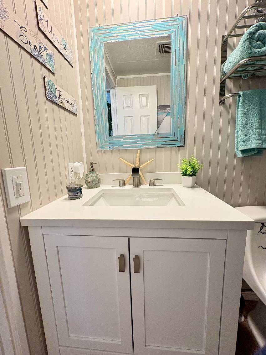 1302 S. Indies Circle a Venice, FL Mobile or Manufactured Home for Sale