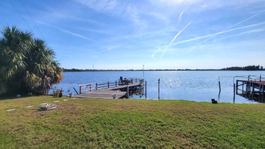 63 Temple Circle a Winter Haven, FL Mobile or Manufactured Home for Sale