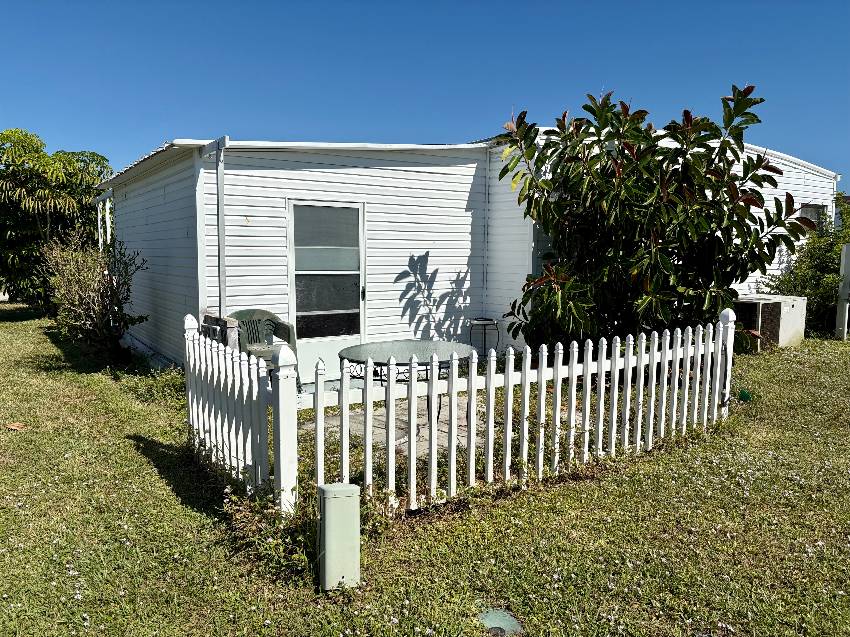 960 Nogoya E a Venice, FL Mobile or Manufactured Home for Sale