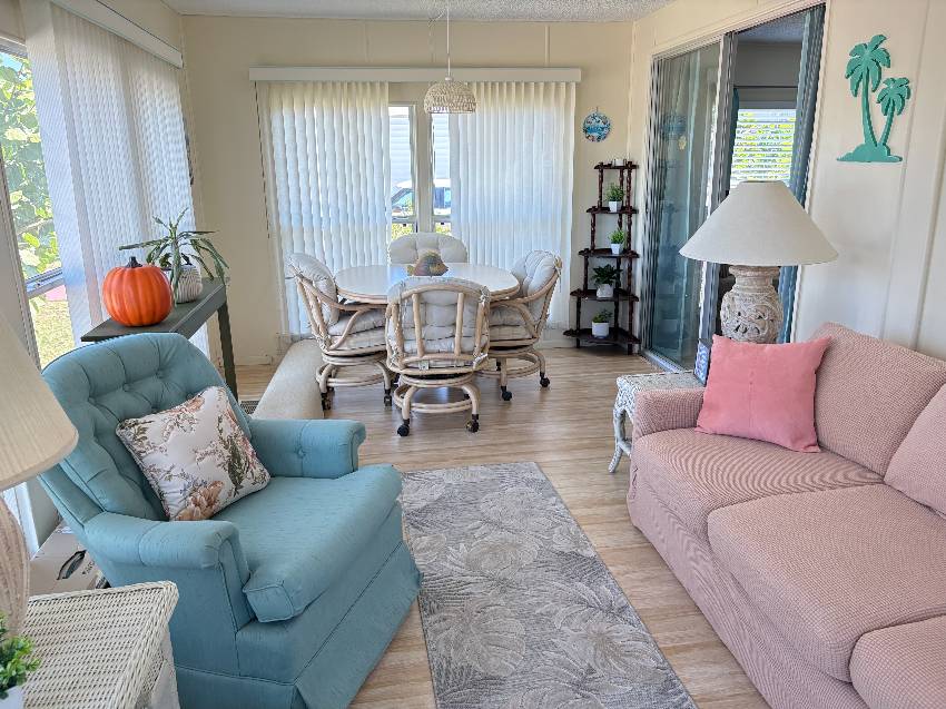 960 Nogoya E a Venice, FL Mobile or Manufactured Home for Sale