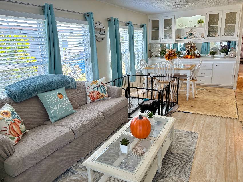 960 Nogoya E a Venice, FL Mobile or Manufactured Home for Sale