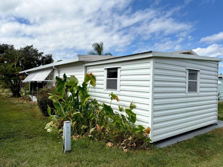 563 Bayshore Drive a Ellenton, FL Mobile or Manufactured Home for Sale