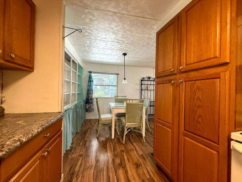 563 Bayshore Drive a Ellenton, FL Mobile or Manufactured Home for Sale