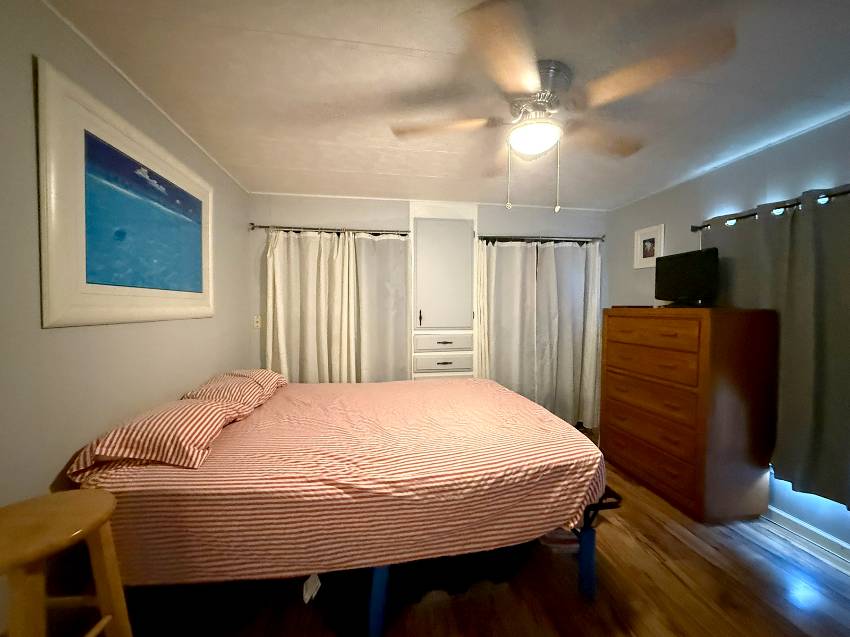 563 Bayshore Drive a Ellenton, FL Mobile or Manufactured Home for Sale