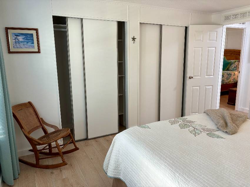 1304 S. Indies Circle a Venice, FL Mobile or Manufactured Home for Sale