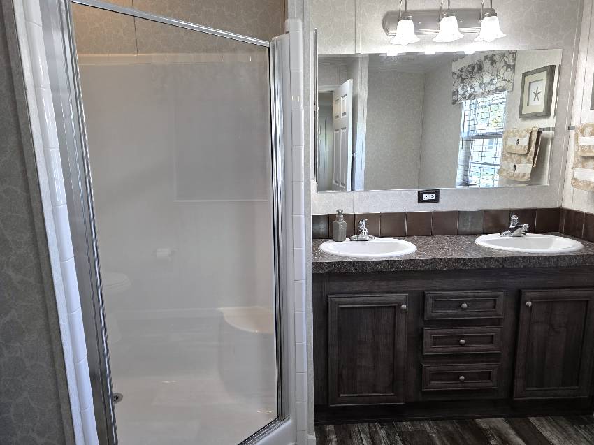 6999 W Falkirk Lane a Homosassa, FL Mobile or Manufactured Home for Sale