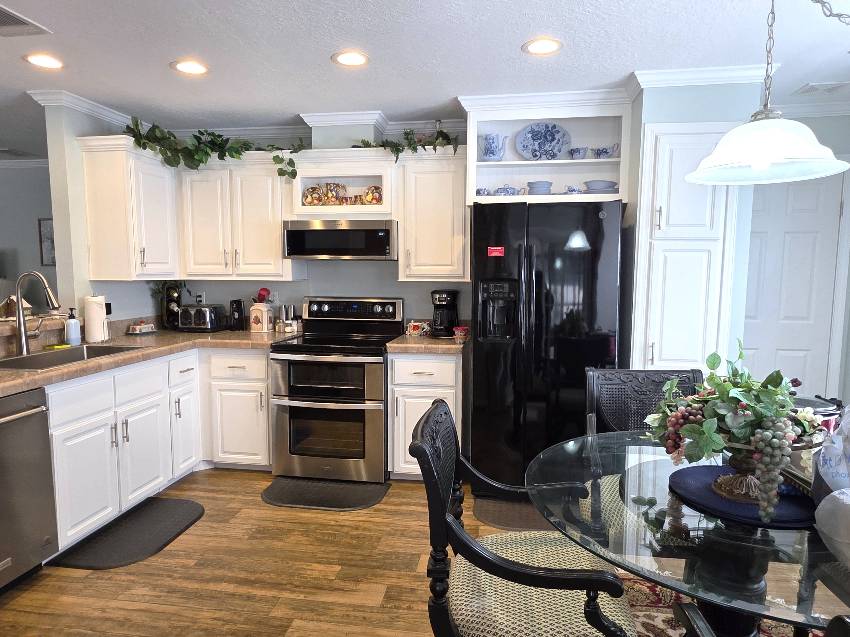 10291 S Cadbury Terrace a Homosassa, FL Mobile or Manufactured Home for Sale