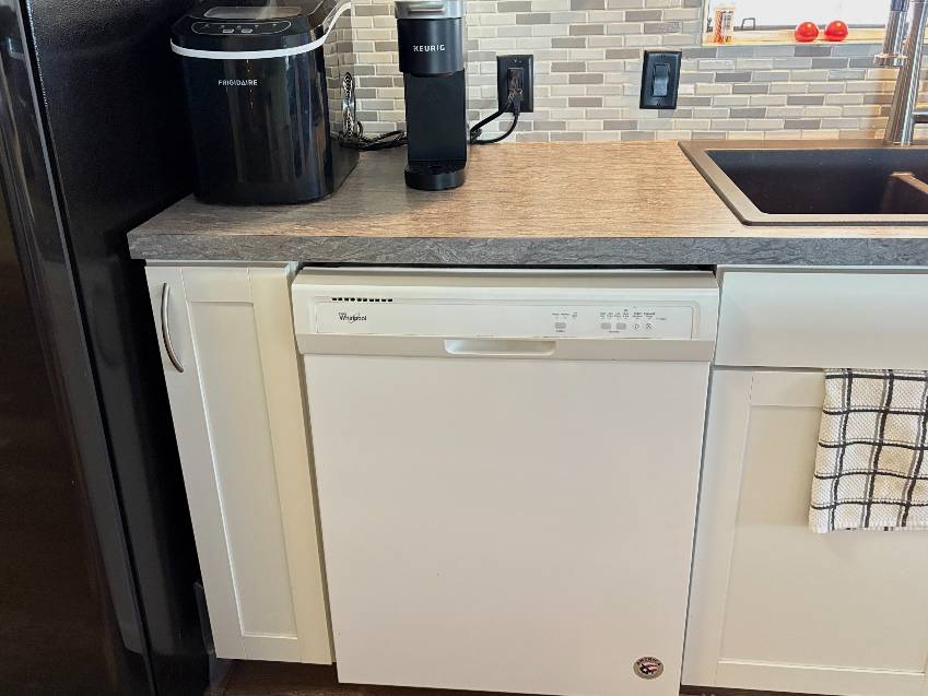 912 Posadas W a Venice, FL Mobile or Manufactured Home for Sale