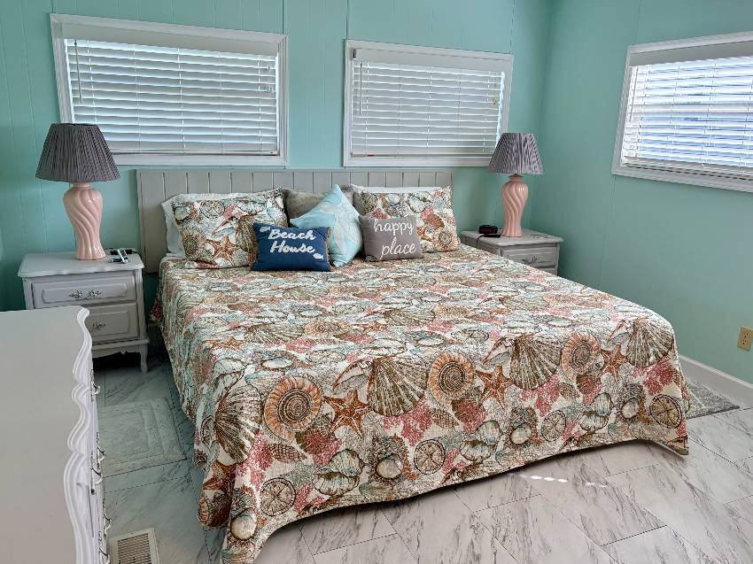 912 Posadas W a Venice, FL Mobile or Manufactured Home for Sale