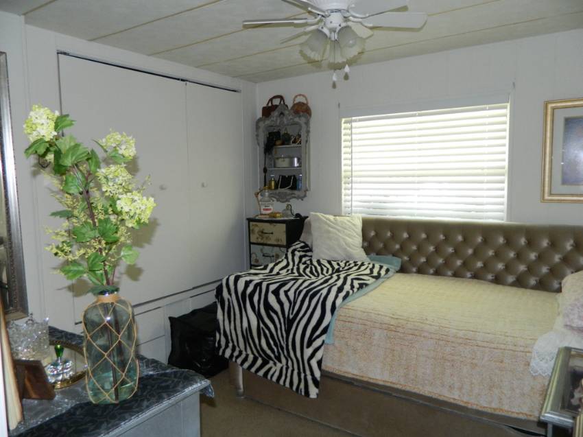 413 Calamodin St a Lakeland, FL Mobile or Manufactured Home for Sale