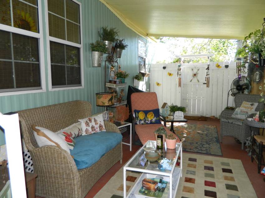 413 Calamodin St a Lakeland, FL Mobile or Manufactured Home for Sale