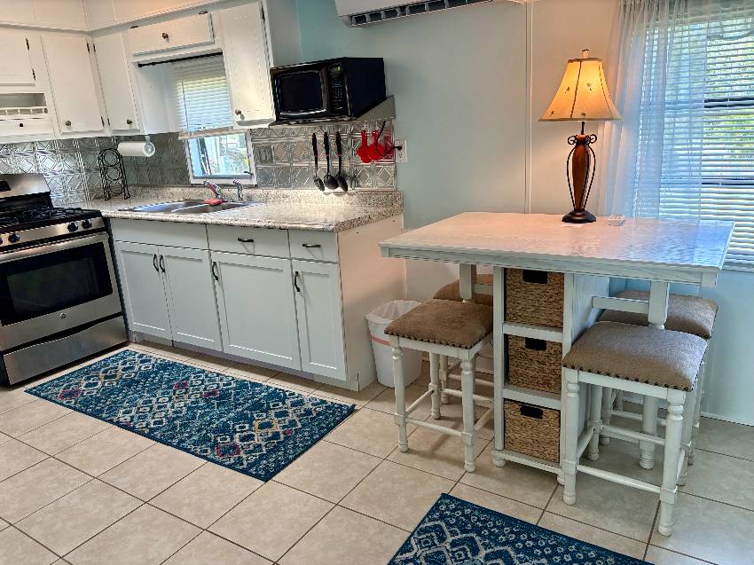 1300 N River Road a Venice, FL Mobile or Manufactured Home for Sale