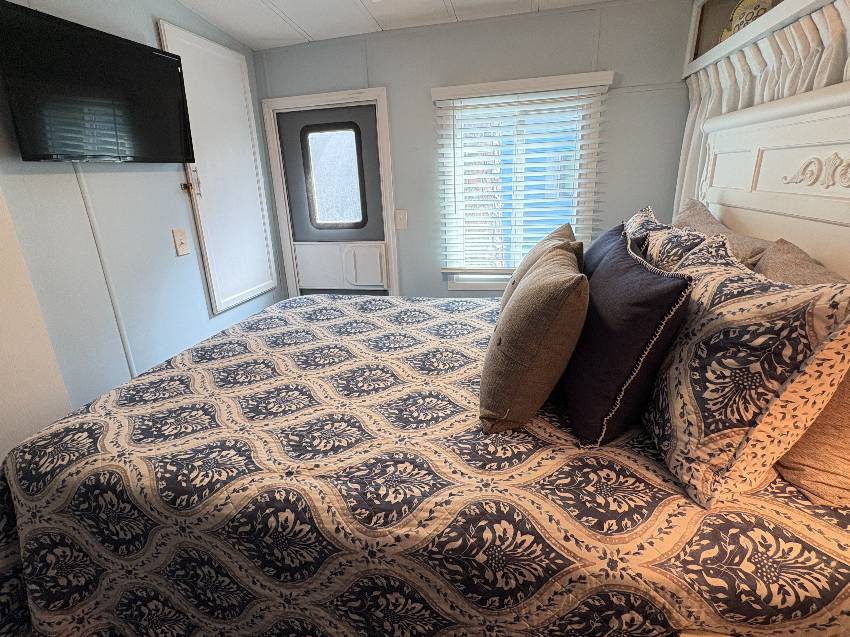 1300 N River Road C8 a Venice, FL Mobile or Manufactured Home for Sale