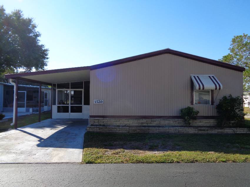 1520 Saddle Trail a Lakeland, FL Mobile or Manufactured Home for Sale