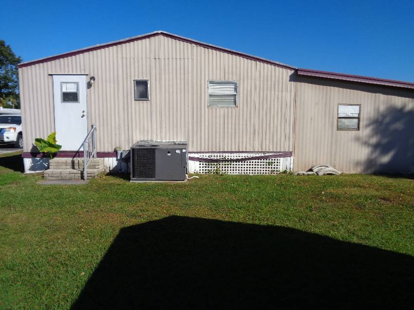 1520 Saddle Trail a Lakeland, FL Mobile or Manufactured Home for Sale