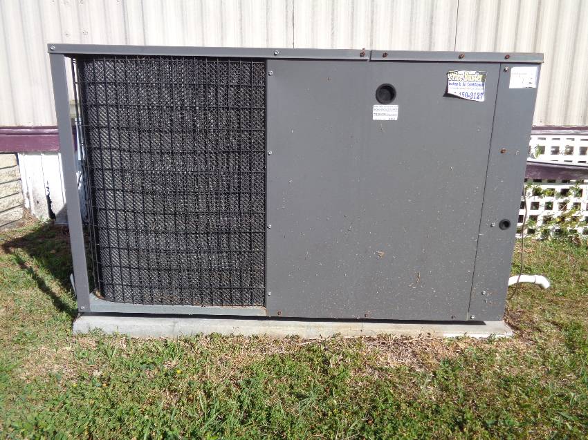 1520 Saddle Trail a Lakeland, FL Mobile or Manufactured Home for Sale