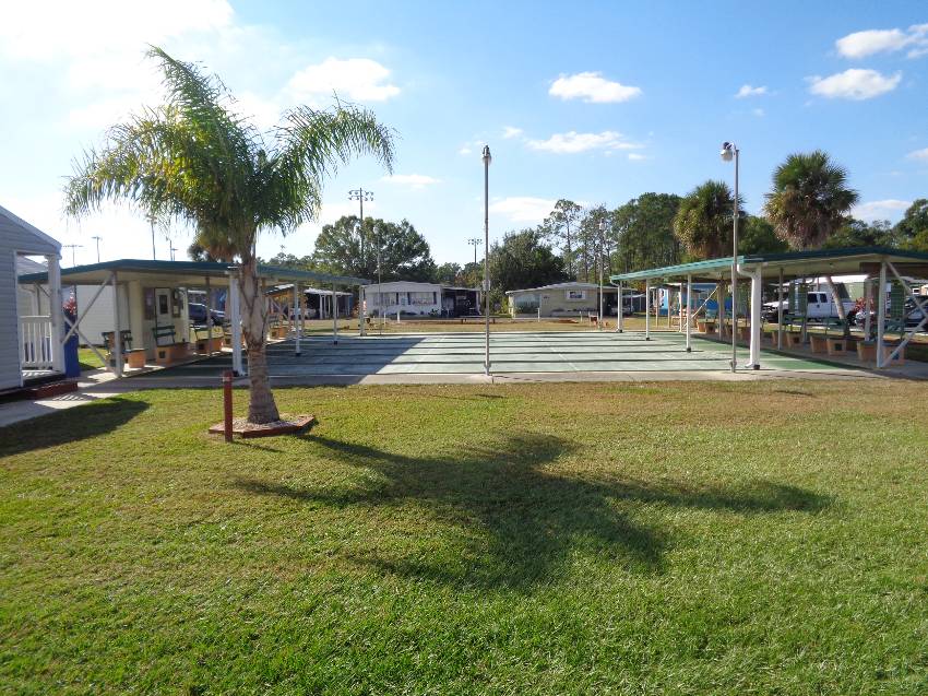 1520 Saddle Trail a Lakeland, FL Mobile or Manufactured Home for Sale