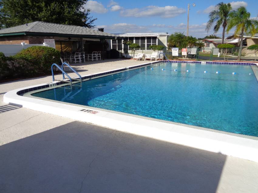 1520 Saddle Trail a Lakeland, FL Mobile or Manufactured Home for Sale