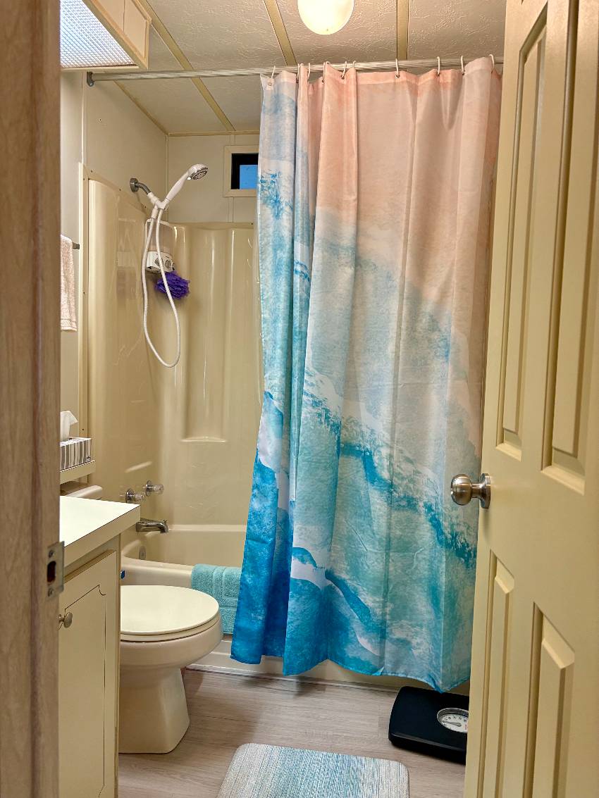 1215 Hispaniola Way a Venice, FL Mobile or Manufactured Home for Sale