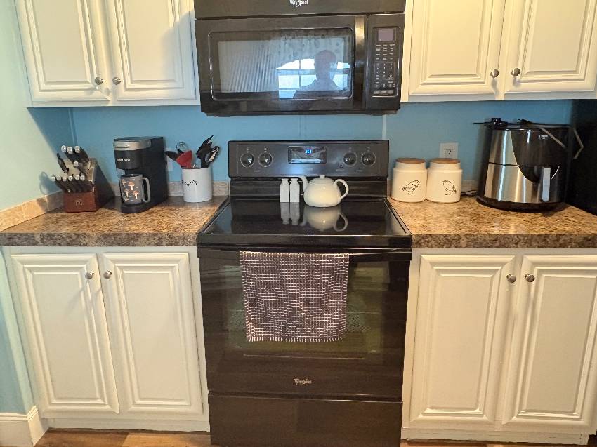 980 Trinidad E a Venice, FL Mobile or Manufactured Home for Sale