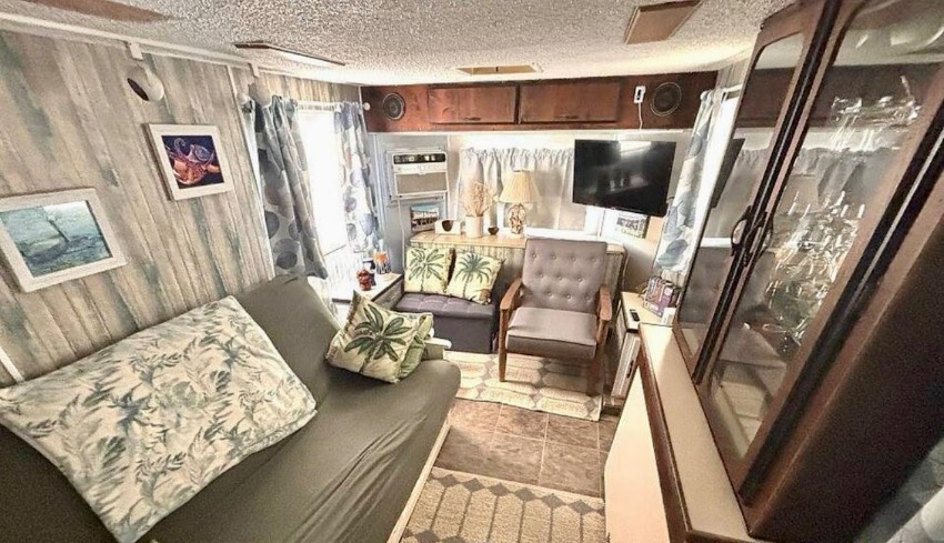 1361 Overseas Hwy. Lot F2/3 a Marathon, FL Mobile or Manufactured Home for Sale