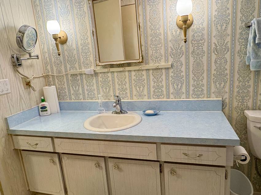 935 Vincent W a Venice, FL Mobile or Manufactured Home for Sale