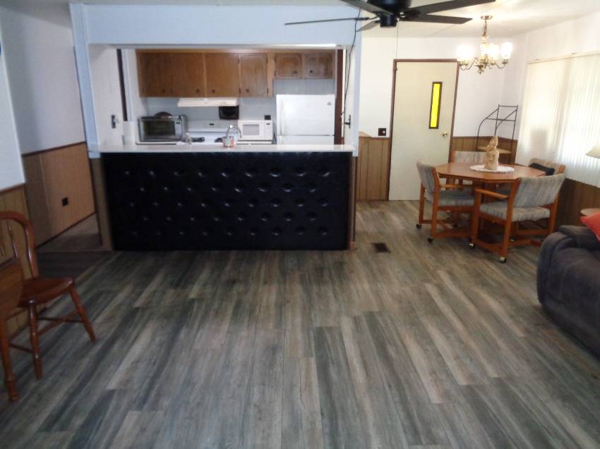 904 Fountainview S a Lakeland, FL Mobile or Manufactured Home for Sale