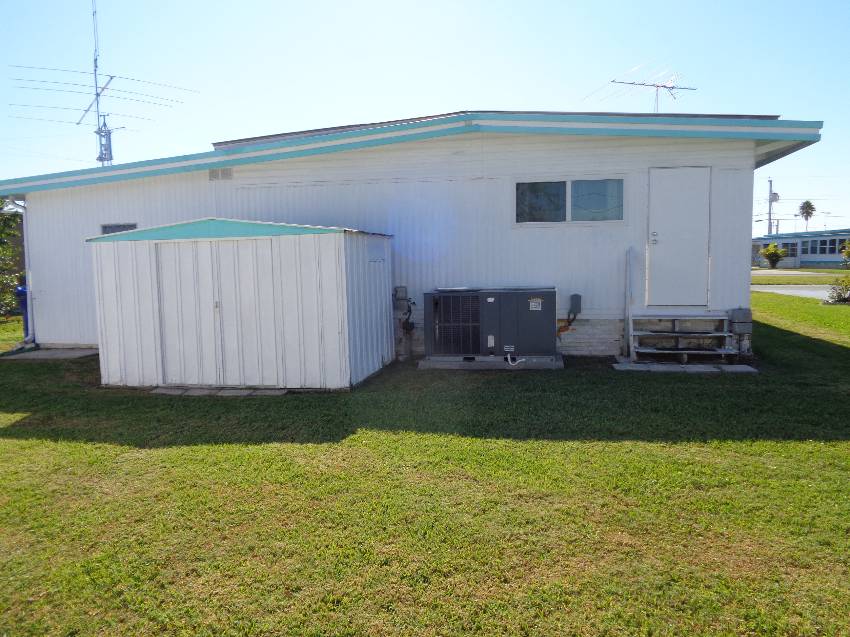 220 Jay Ave a Lakeland, FL Mobile or Manufactured Home for Sale