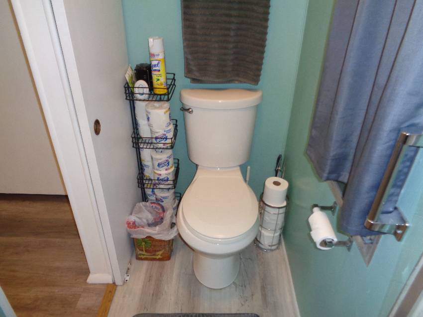 220 Jay Ave a Lakeland, FL Mobile or Manufactured Home for Sale